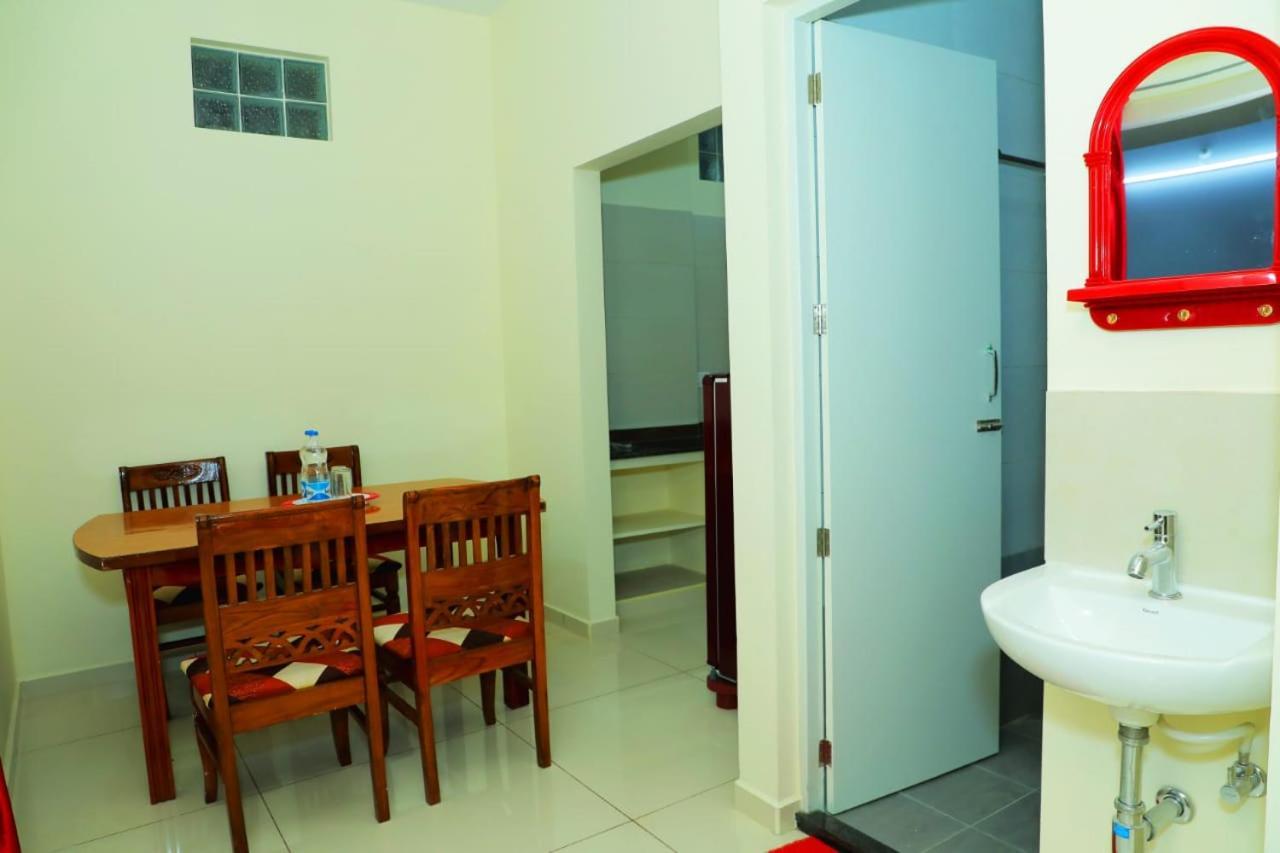Lia'S Homestayポンディシェリ エクステリア 写真